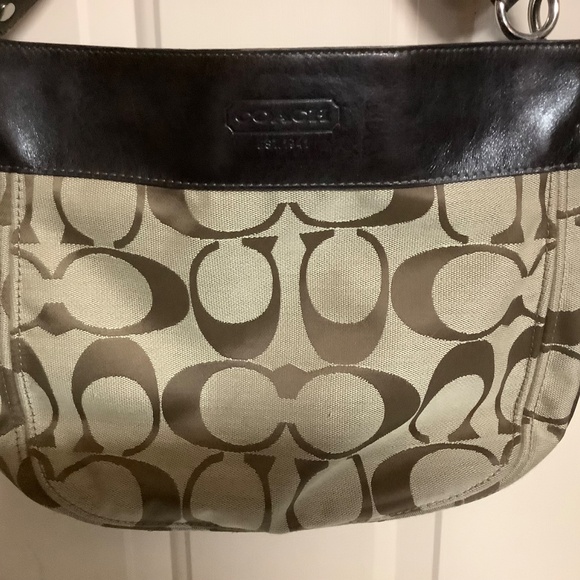 Coach Bag - Picture 3 of 10